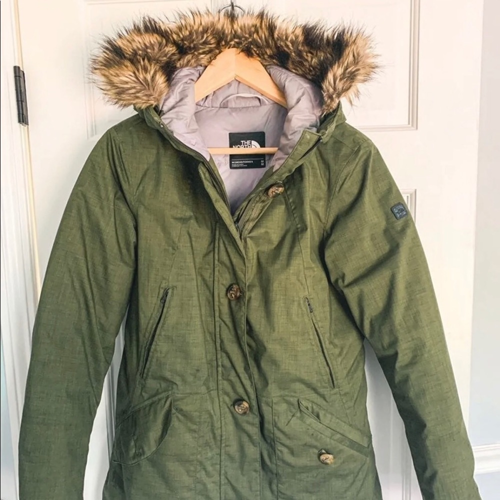 The North Face Down Parka Medium